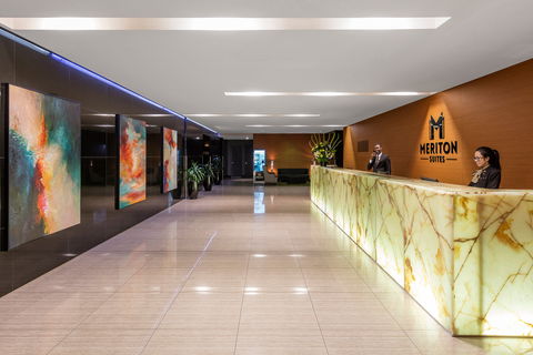 Meriton Suites Campbell Street - Kawana Tourism 2