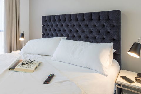 Meriton Suites Campbell Street - Kawana Tourism 12