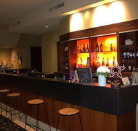 Swan Hill Resort - Kawana Tourism
