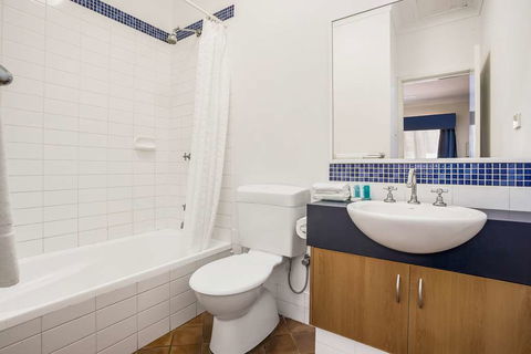 Karratha Central Apartments - Kawana Tourism 6