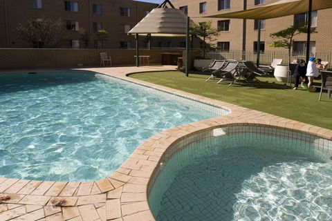 Kingston Terrace Serviced Apartments - Kawana Tourism 2