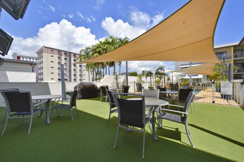 Metro Advance Apartments & Hotel - Kawana Tourism 15