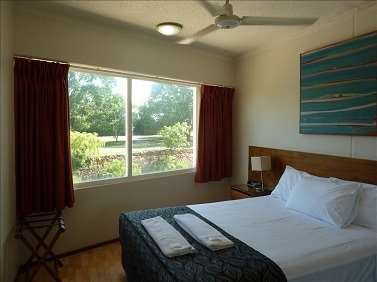 Cullen Bay Resorts - Kawana Tourism 9