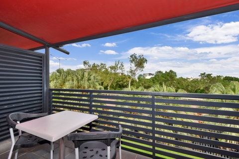 Vitina Studio Motel - Kawana Tourism 16