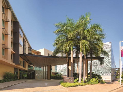 Vibe Hotel Darwin Waterfront - Kawana Tourism 0