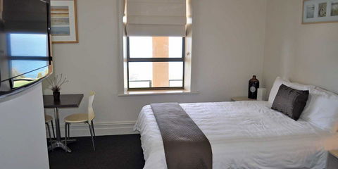 Kangaroo Island Seafront Resort - Kawana Tourism 0