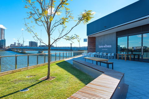 Astra Apartments Rhodes - Kawana Tourism 1