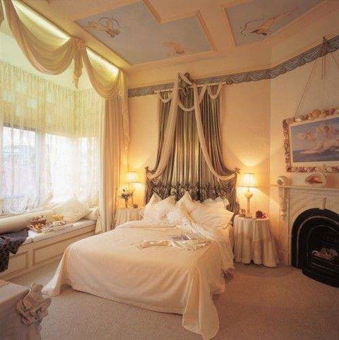 Alice's Cottages - Kawana Tourism 2