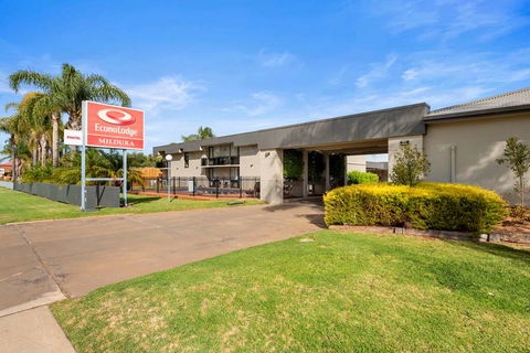 Econo Lodge All Seasons Mildura - Kawana Tourism 1