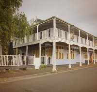 Mole Creek Guest House - Kawana Tourism