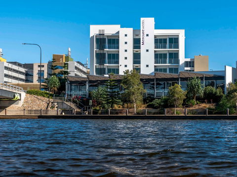 Mercure Sunshine Coast Kawana Waters - Kawana Tourism 0