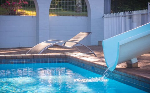 The Big Windmill Motor Lodge - Kawana Tourism 2