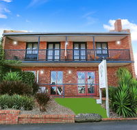 Tudor Motor Inn - Kawana Tourism