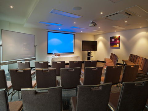 Quest Cheltenham Serviced Apartments - Kawana Tourism 9