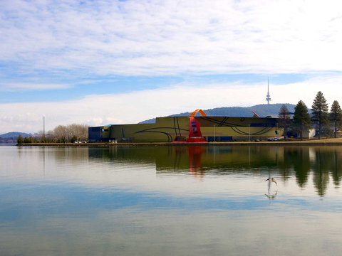 Novotel Canberra - Kawana Tourism 16