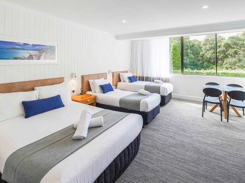 Mercure Charlestown - Kawana Tourism 10