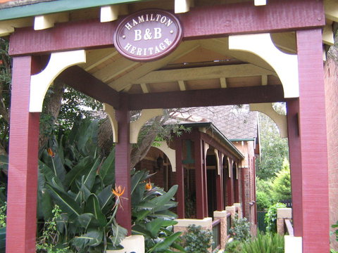 Hamilton Heritage B&B - Kawana Tourism 0