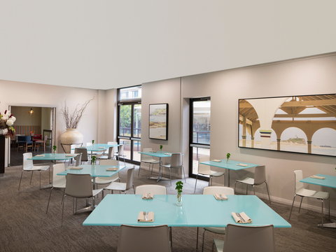 Mercure Newcastle - Kawana Tourism 11
