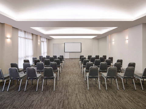 Mercure Newcastle - Kawana Tourism 16
