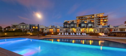 Assured Ascot Quays Apartment Hotel - Kawana Tourism 0