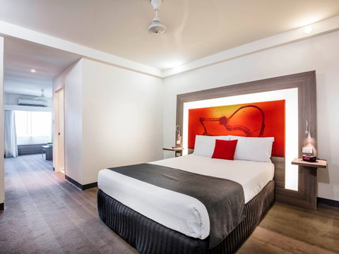 Novotel Darwin Atrium - Kawana Tourism 4