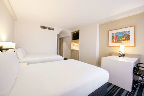 DoubleTree by Hilton Esplanade Darwin - Kawana Tourism 4