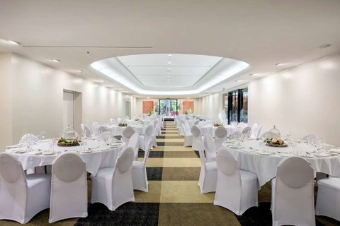 DoubleTree by Hilton Esplanade Darwin - Kawana Tourism 9