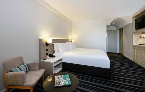 DoubleTree by Hilton Esplanade Darwin - Kawana Tourism 16