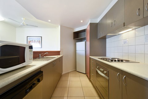 Metro Advance Apartments & Hotel - Kawana Tourism 4