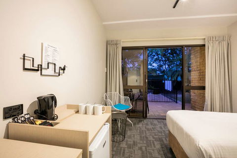 Kawana Waters Hotel By NightCap - Kawana Tourism 8