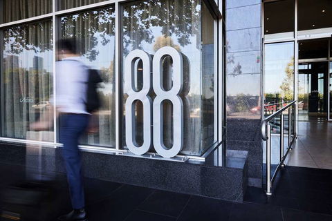 Adina Apartment Hotel on Flinders Street - Kawana Tourism 0