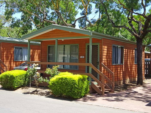 Adelaide Caravan Park - Kawana Tourism 1