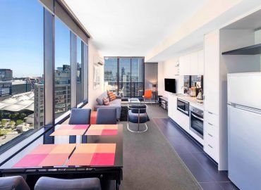 Aura On Flinders - Kawana Tourism 2