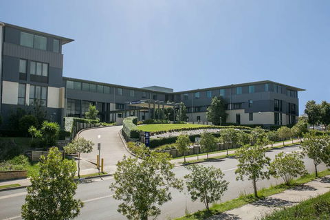 Alpha Hotel Eastern Creek - Kawana Tourism 0