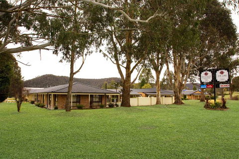 Zig Zag Motel - Kawana Tourism 0