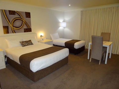 Zig Zag Motel - Kawana Tourism 4