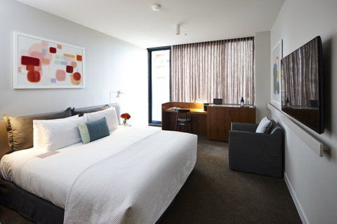 Larmont Sydney by Lancemore - Kawana Tourism 12