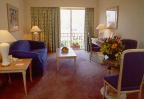 The Crescent On Bayswater - Kawana Tourism 3