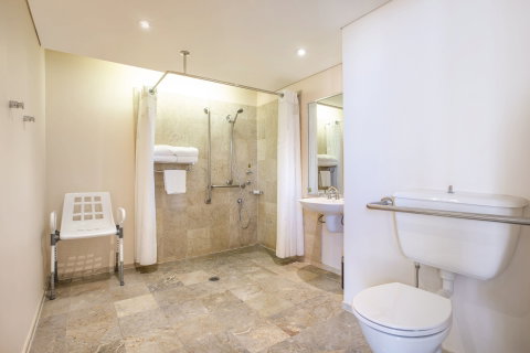 Holiday Inn Potts Point - Kawana Tourism 5