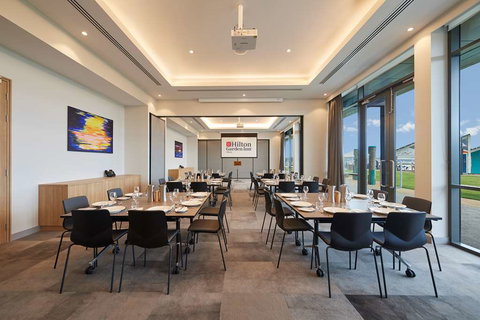 Hilton Garden Inn Albany - Kawana Tourism 12