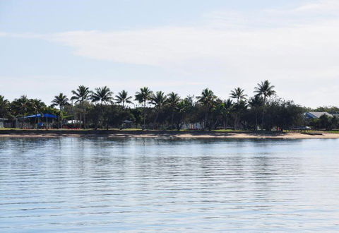 Port Denison Motor Inn - Kawana Tourism 5