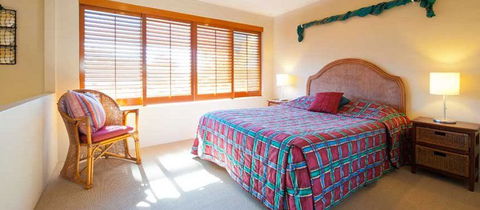 Noosa Place Resort - Kawana Tourism 1