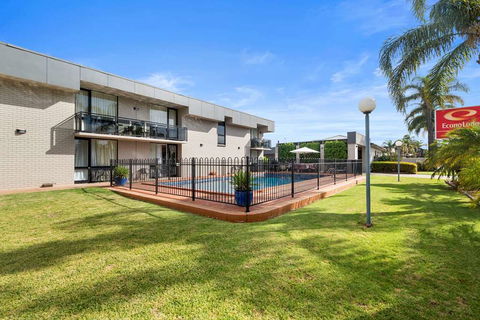 Econo Lodge All Seasons Mildura - Kawana Tourism 2
