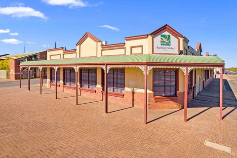 Quality Inn Railway - Kawana Tourism 0