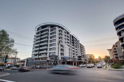Adina Apartment Hotel Wollongong - Kawana Tourism 2