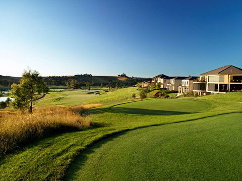 Yarra Valley Lodge - Kawana Tourism 1