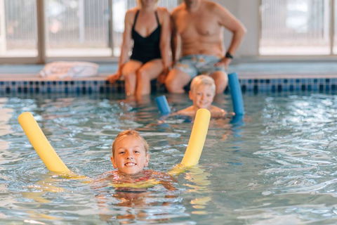 Country Club Villas - Kawana Tourism 8