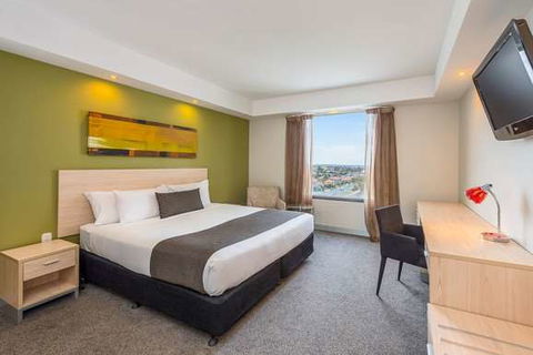 Mantra Tullamarine Hotel - Kawana Tourism 2