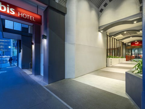 Ibis Hotel - Kawana Tourism 0
