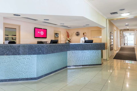 Best Western Plus Garden City Hotel - Kawana Tourism 0